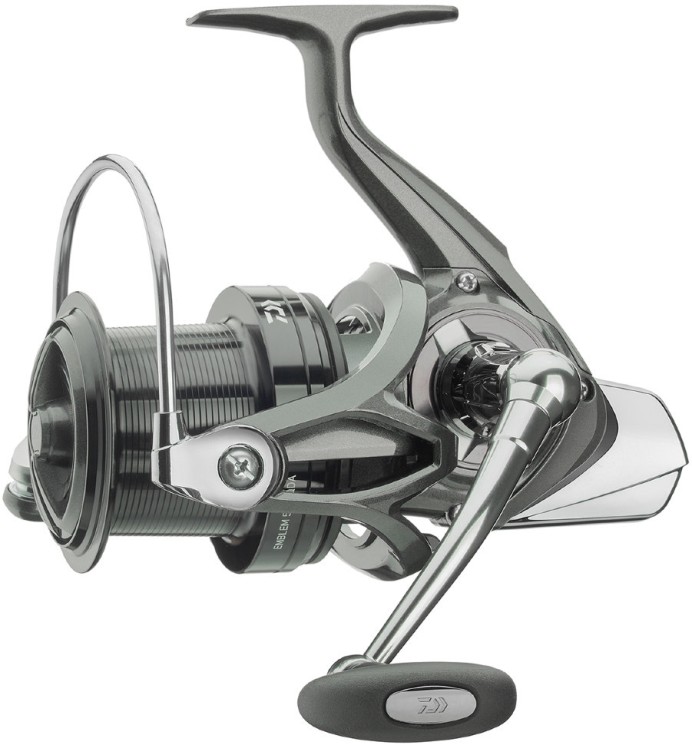 Катушка безынерционная Daiwa Emblem 5500QDA + запасная шпуля 10158-550RU
