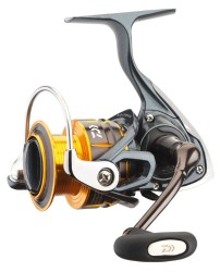 Катушка безынерционная Daiwa Freams 3515PE-HA + запасная шпуля 10417-351RU