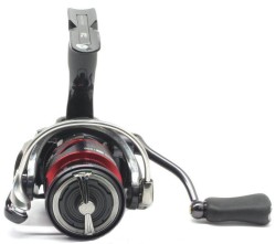 Катушка безынерционная Daiwa 20 Fuego LT 4000-CP