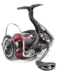 Катушка безынерционная Daiwa 20 Fuego LT 6000