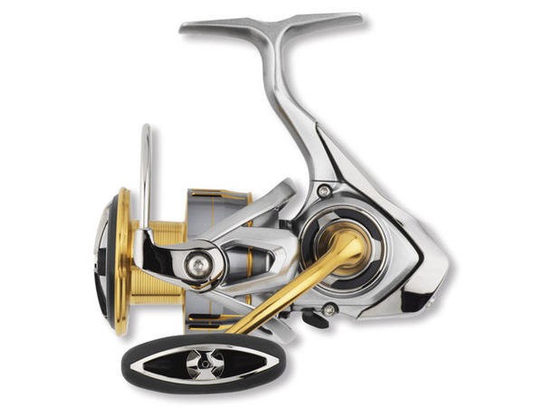 Катушка безынерционная Daiwa 18 Freams LT3000 (10224-305RU)